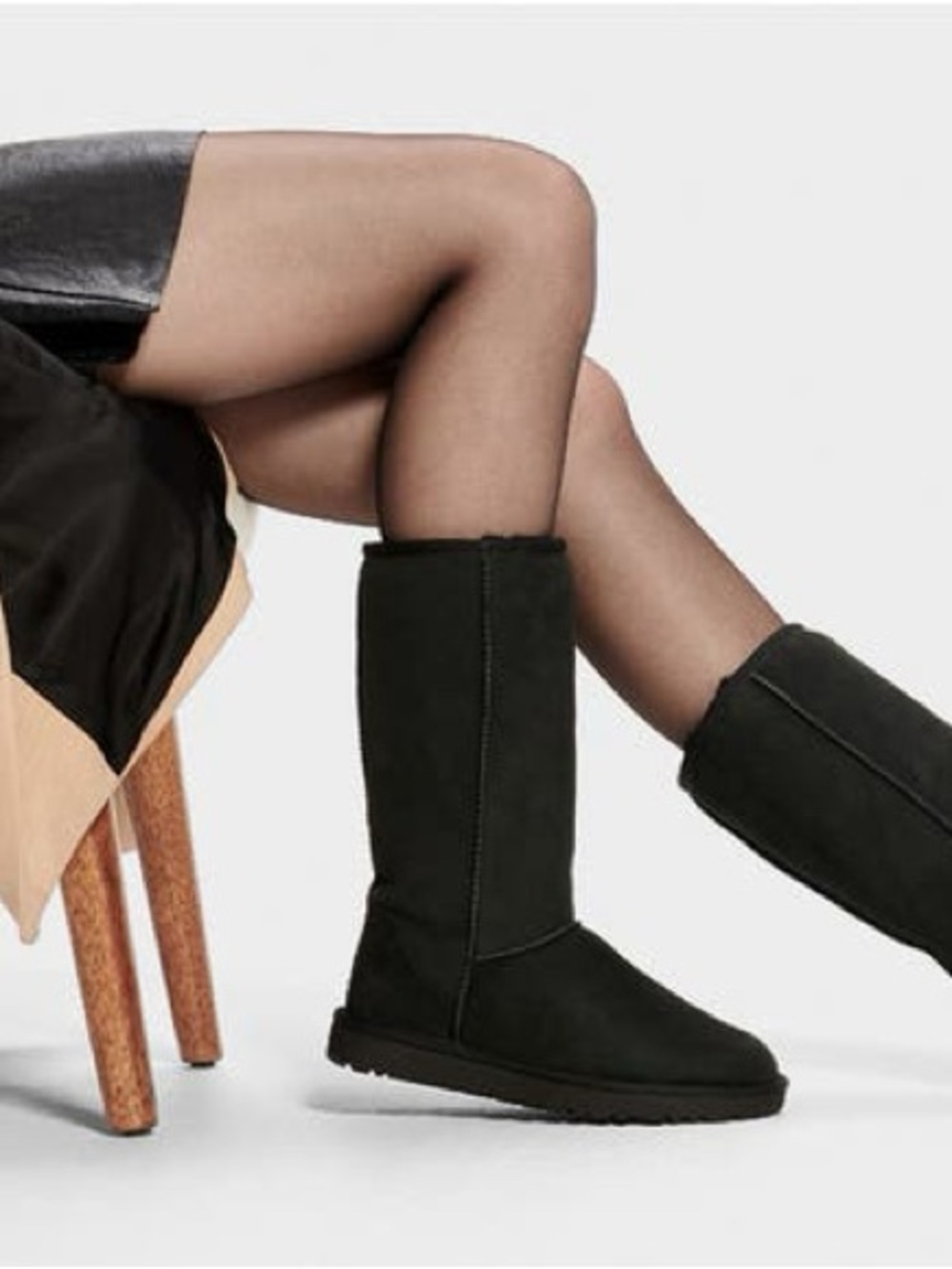 UGG Classic Sheepskin Leather Tall Winter Boots - Black size 10